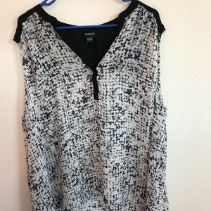 Patterned tank top torrid size 3